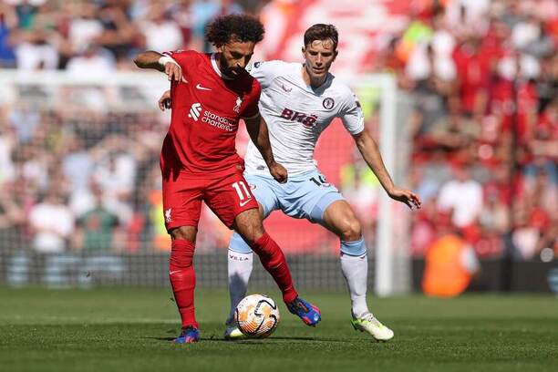 Aston Villa si může zajistit Ligu mistrů, proti ale bude i Salah