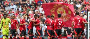 Fotbalisté Manchesteru United před zápasem Community Shield