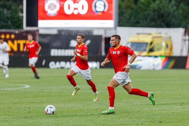 Fotbalisté Brna během zápasu 6. kola CHNL se Spartou B