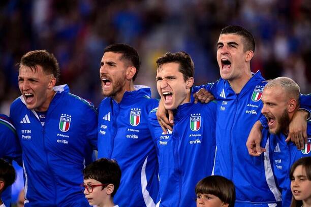 Italy čeká další emotivní hymna na domácí půdě s vyprodaným stadionem