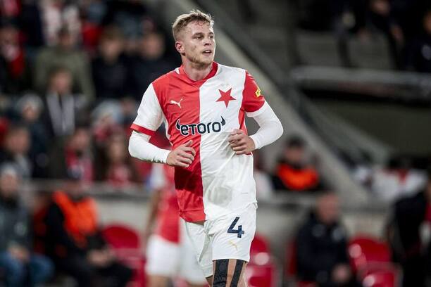 Obránce David Zima během utkání proti Ajaxu v rámci Evropské ligy