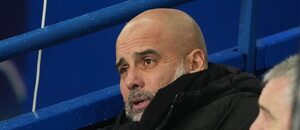 Guardiola sleduje další trápení svých svěřenců