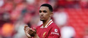 Trent Alexander-Arnold se stal novou posilou Realu Madrid Trent Alexander-Arnold se stal novou posilou Realu Madrid