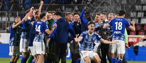 Fotbalisté Sigmy se radují z vítězství v MOL Cupu Fotbalisté Sigmy se radují z vítězství v MOL Cupu