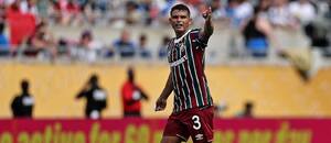 Thiago Silva, zkušený obránce a lídr Fluminense Thiago Silva, zkušený obránce a lídr Fluminense