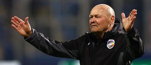 Miroslav Koubek, trenér FC Viktorie Plzeň, slaví postup přes Servette na jaře roku 2024 Miroslav Koubek, trenér FC Viktorie Plzeň, slaví postup přes Servette na jaře roku 2024