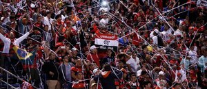 Sledujte živě zápasy Copy Libertadores, na obrázku fanoušci Flamenga v zápase proti Universidad Católica Sledujte živě zápasy Copy Libertadores, na obrázku fanoušci Flamenga v zápase proti Universidad Católica