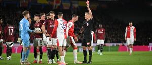 Zápas ovlivnilo vyloučení Tomáše Vlčka Zápas ovlivnilo vyloučení Tomáše Vlčka