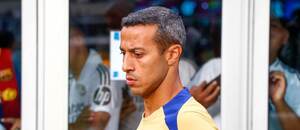 Thiago Alcantara si dnes bude muset na lavičce Barcelony poradit bez Hansiho Flicka Thiago Alcantara si dnes bude muset na lavičce Barcelony poradit bez Hansiho Flicka
